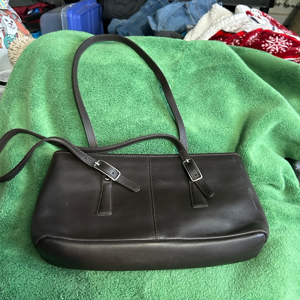 COACH Dark Brown Leather Shoulder Bag 501-39